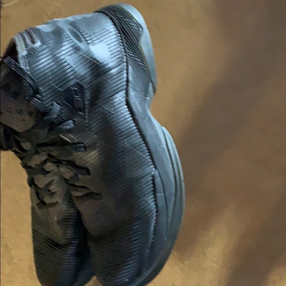 Curry 2.5 - Picture 1 of 4